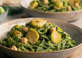 pesto coles de bruselas
